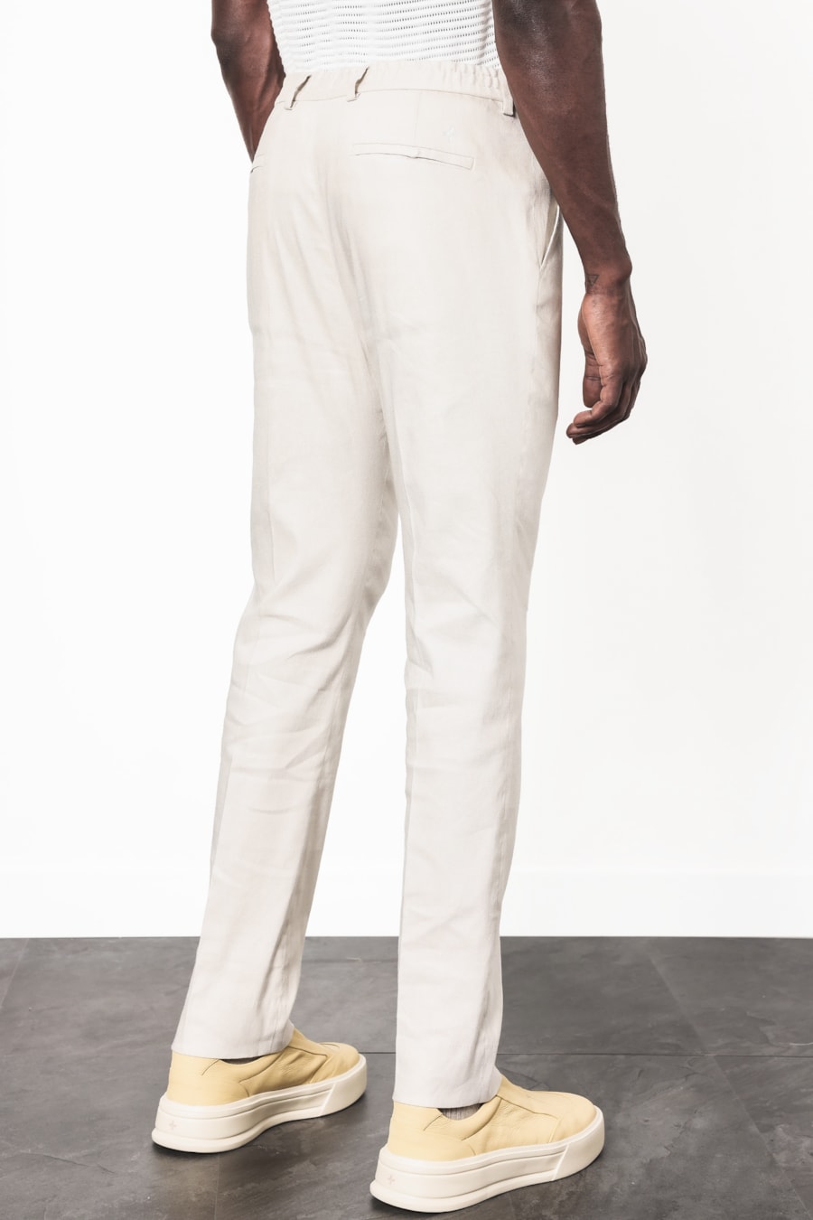 Calça Alfaiataria Linen Tech Flex Natural — foto 5 de 7