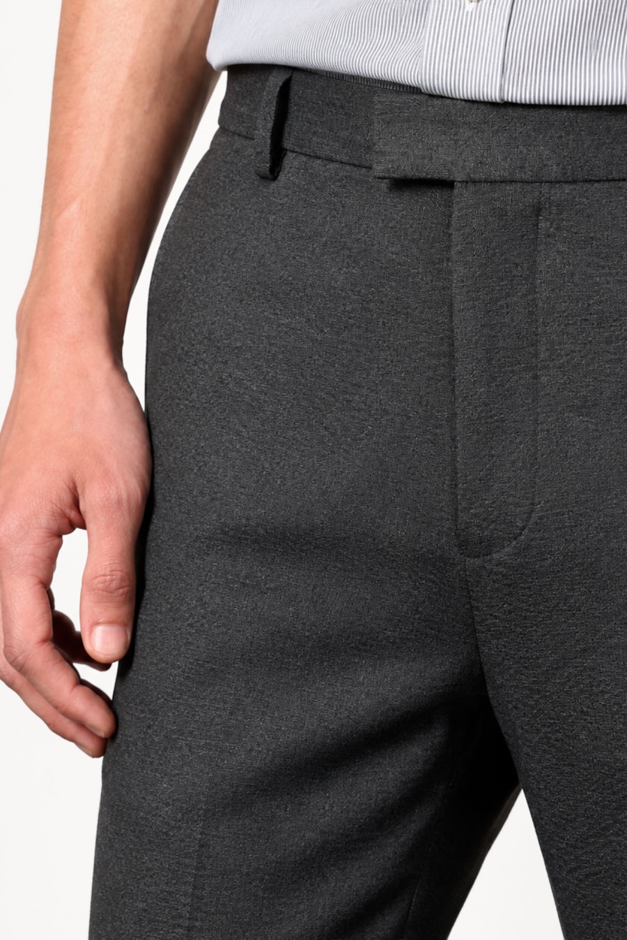 Calça Alfaiataria Malha Flex Chumbo — foto 4 de 6