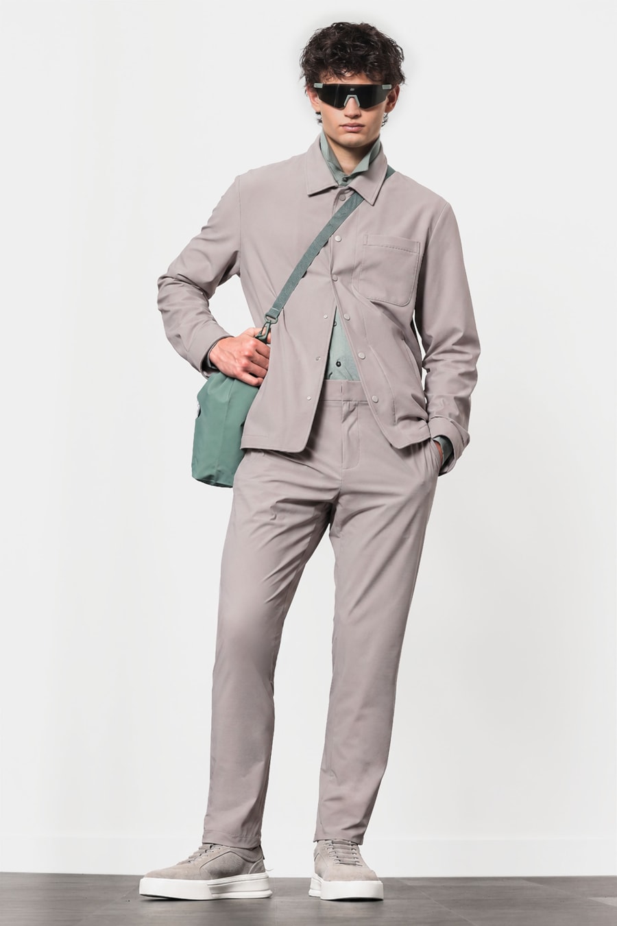 Calça Alfaiataria Malha Flex Fendi — foto 2 de 7