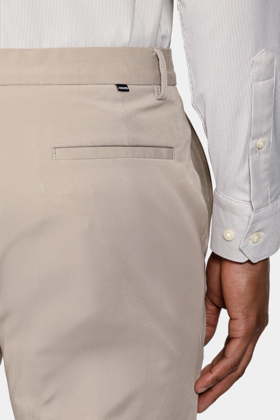 Calça Alfaiataria Soft Super Slim Caqui — foto 4 de 6