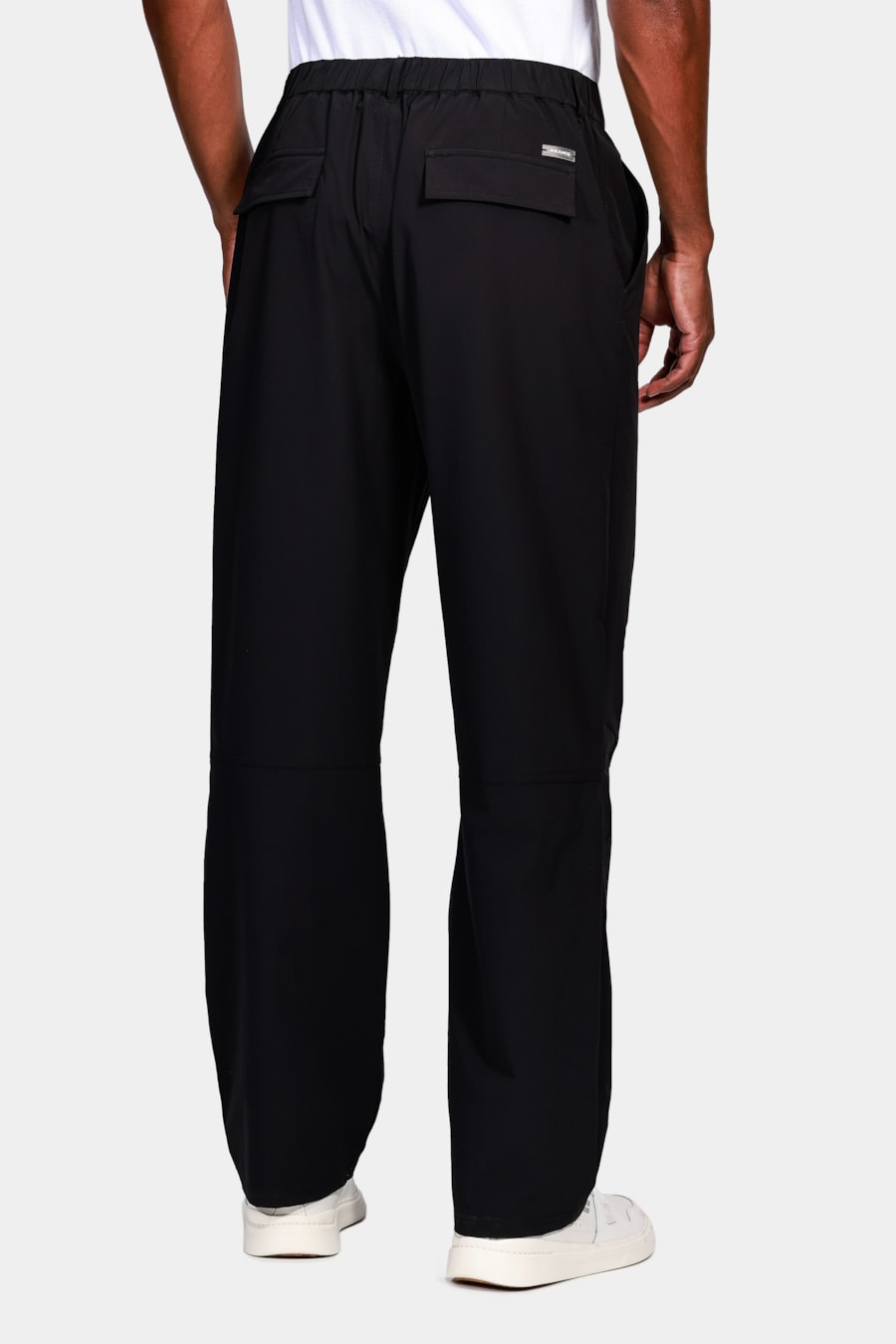 Calça Ampla Tecnológica Off Black Preto — foto 5 de 5