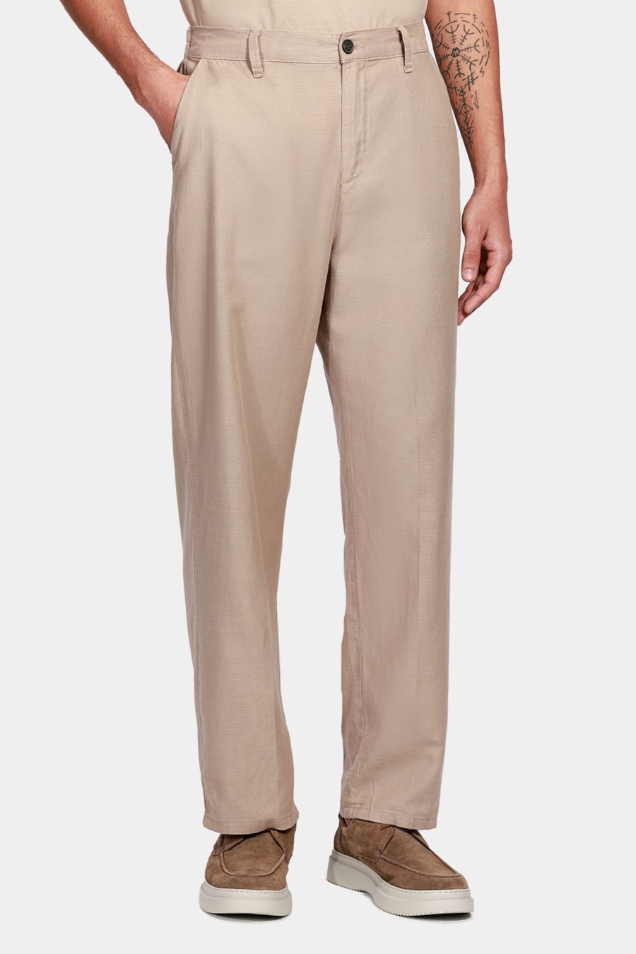 Calça Chino Ampla Blend Premium Cáqui — foto 1 de 5