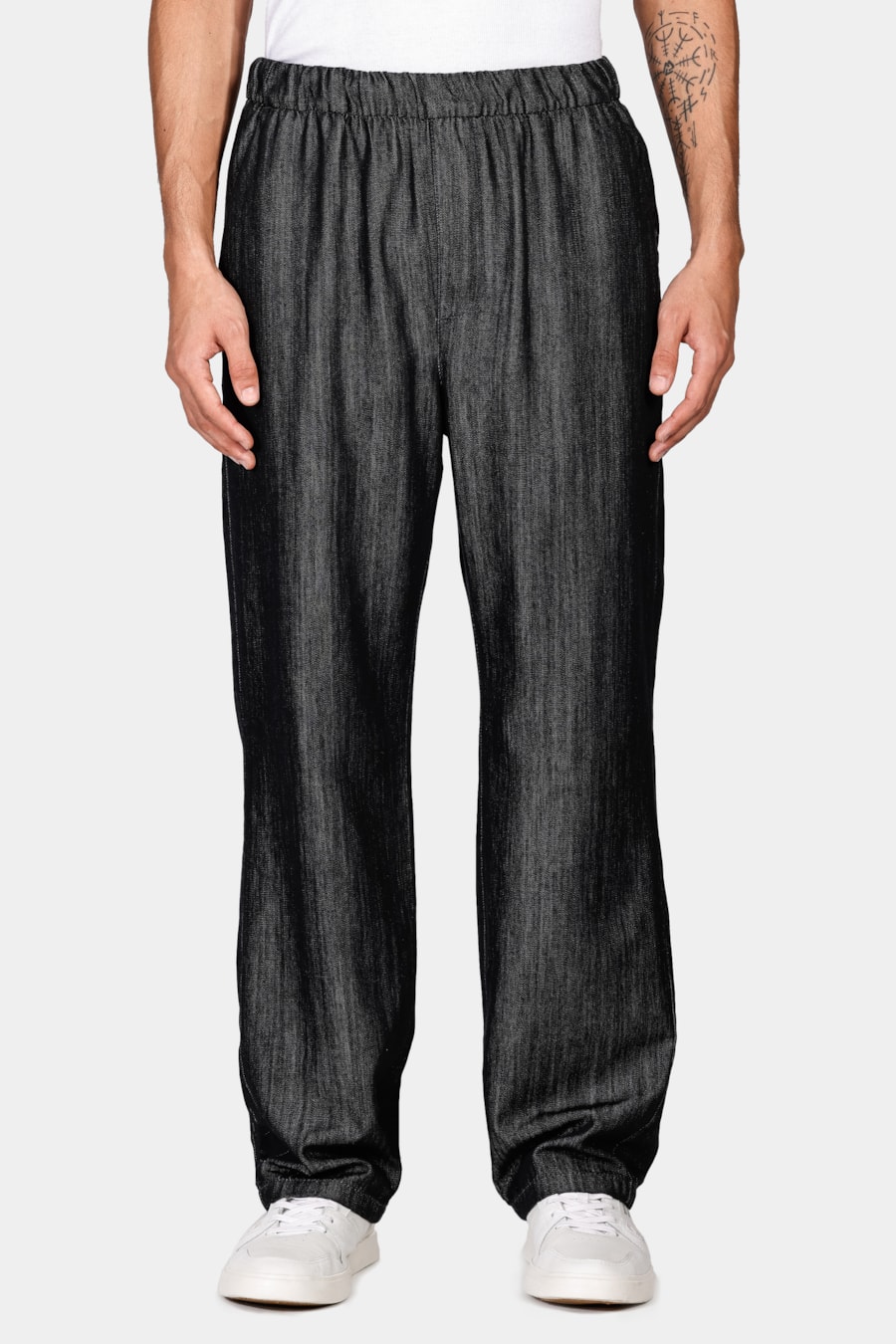 Calça Chino Ampla em Blend de Liocel Azul Escuro — foto 1 de 5