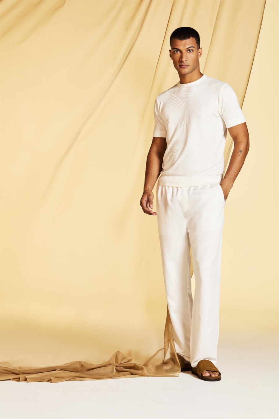 Calca Chino Ampla Rustica Off White — foto 7 de 7