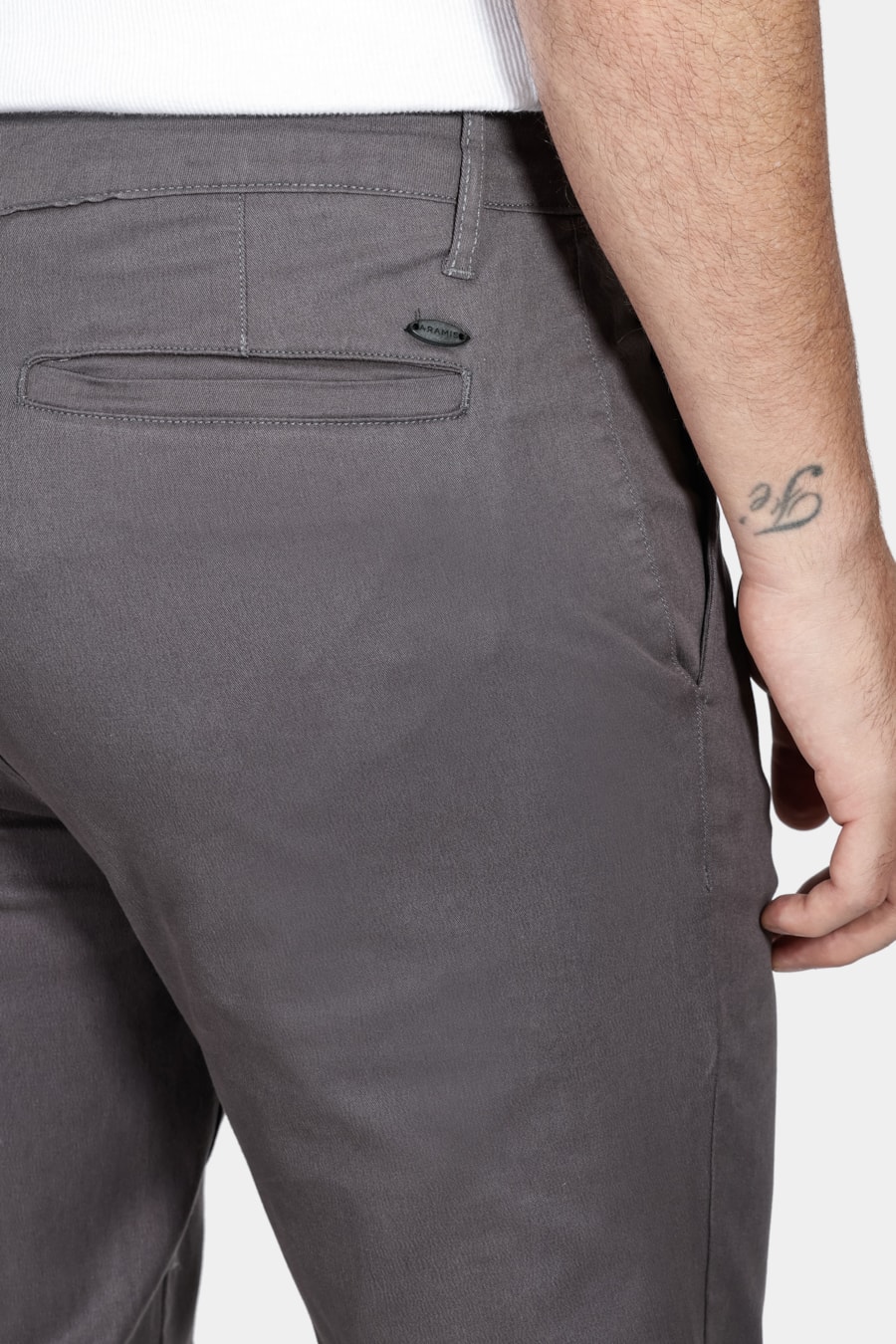 Calça Chino Básica Chumbo — foto 4 de 5