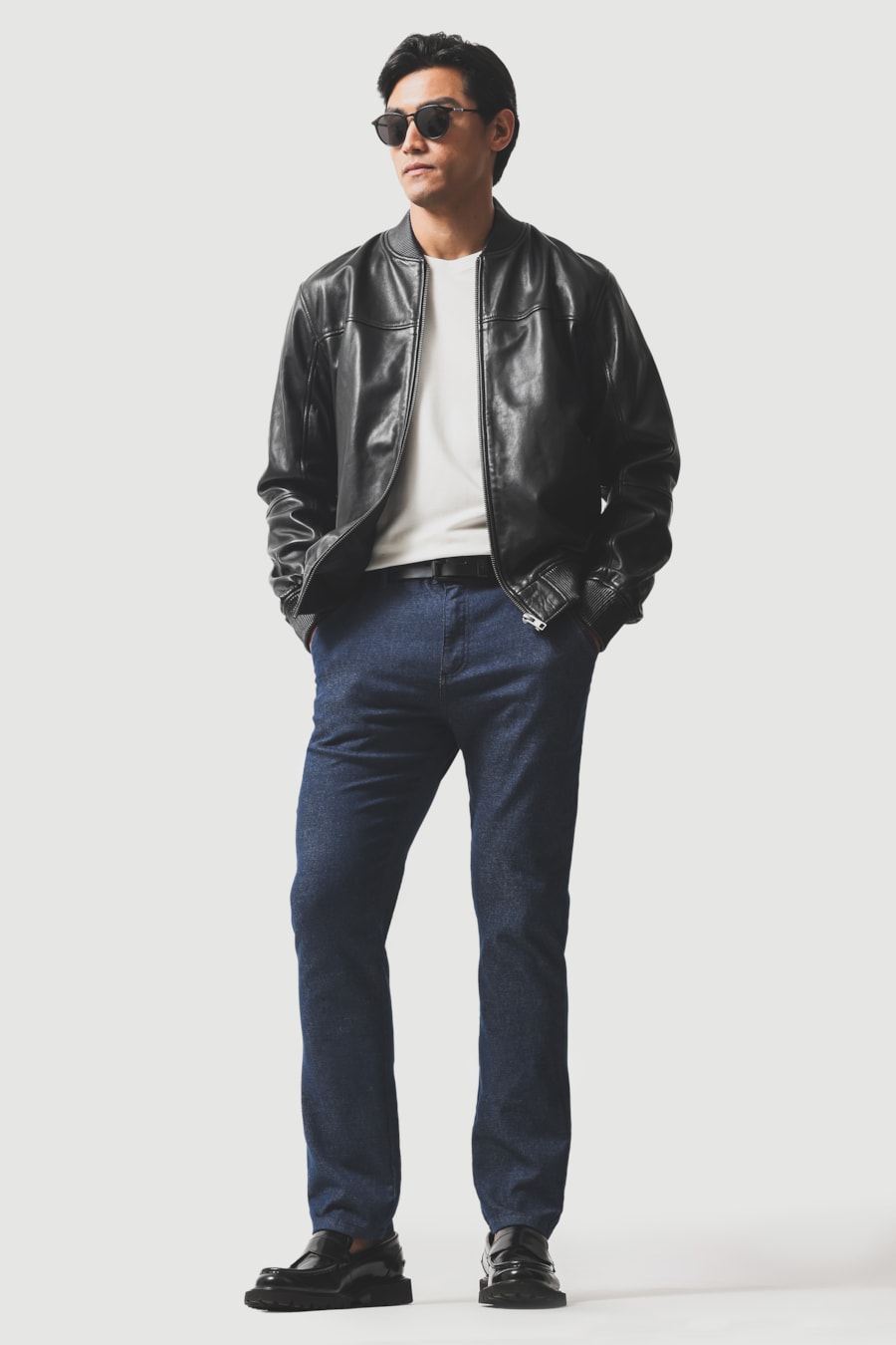 Calça Chino Bolso Faca Moline Azul Índigo — foto 3 de 11
