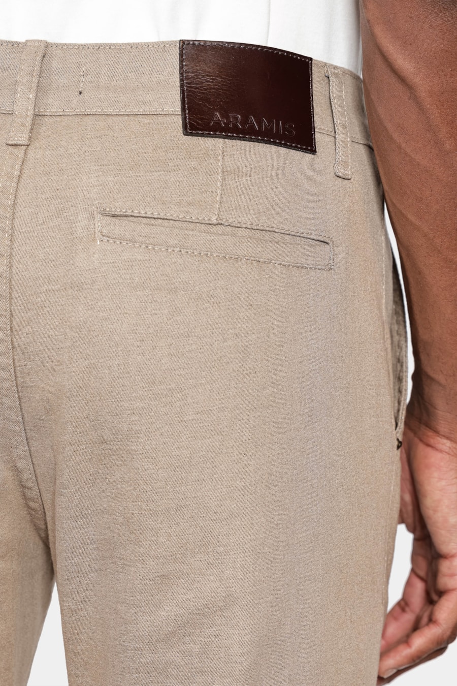 Calça Chino Bolso Faca Moline Cáqui — foto 4 de 5