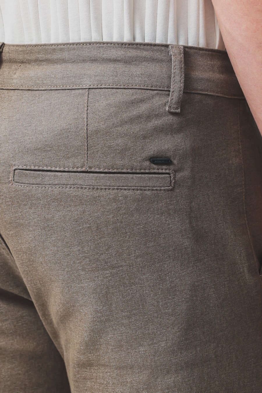 Calça Chino Bolso Faca Moline Fendi 118 — foto 4 de 6