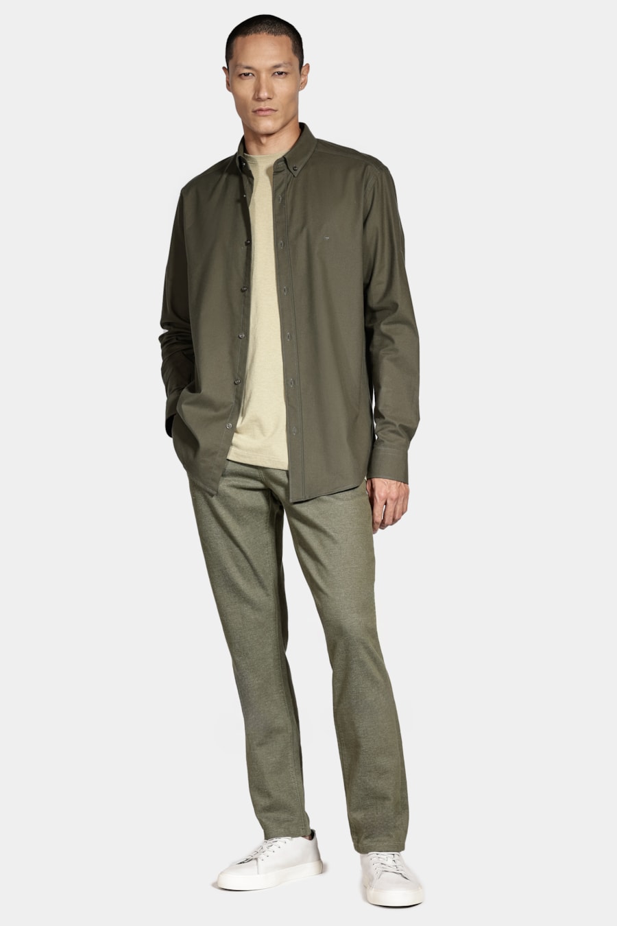 Calça Chino Bolso Faca Moline Verde Oliva — foto 2 de 6