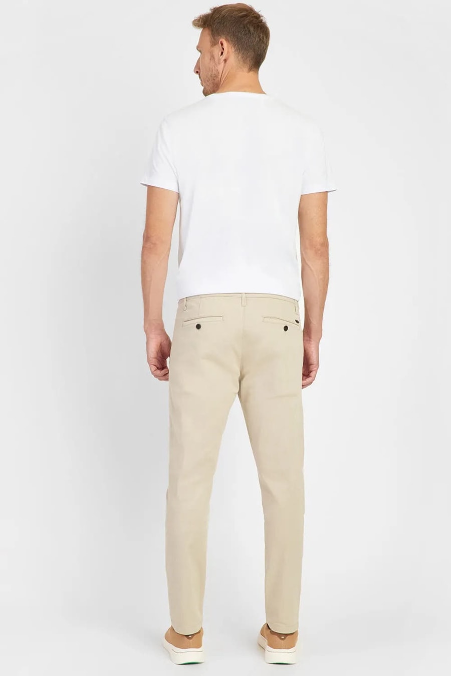 Calça Chino Bolso Reto Color Sólida Areia — foto 5 de 5