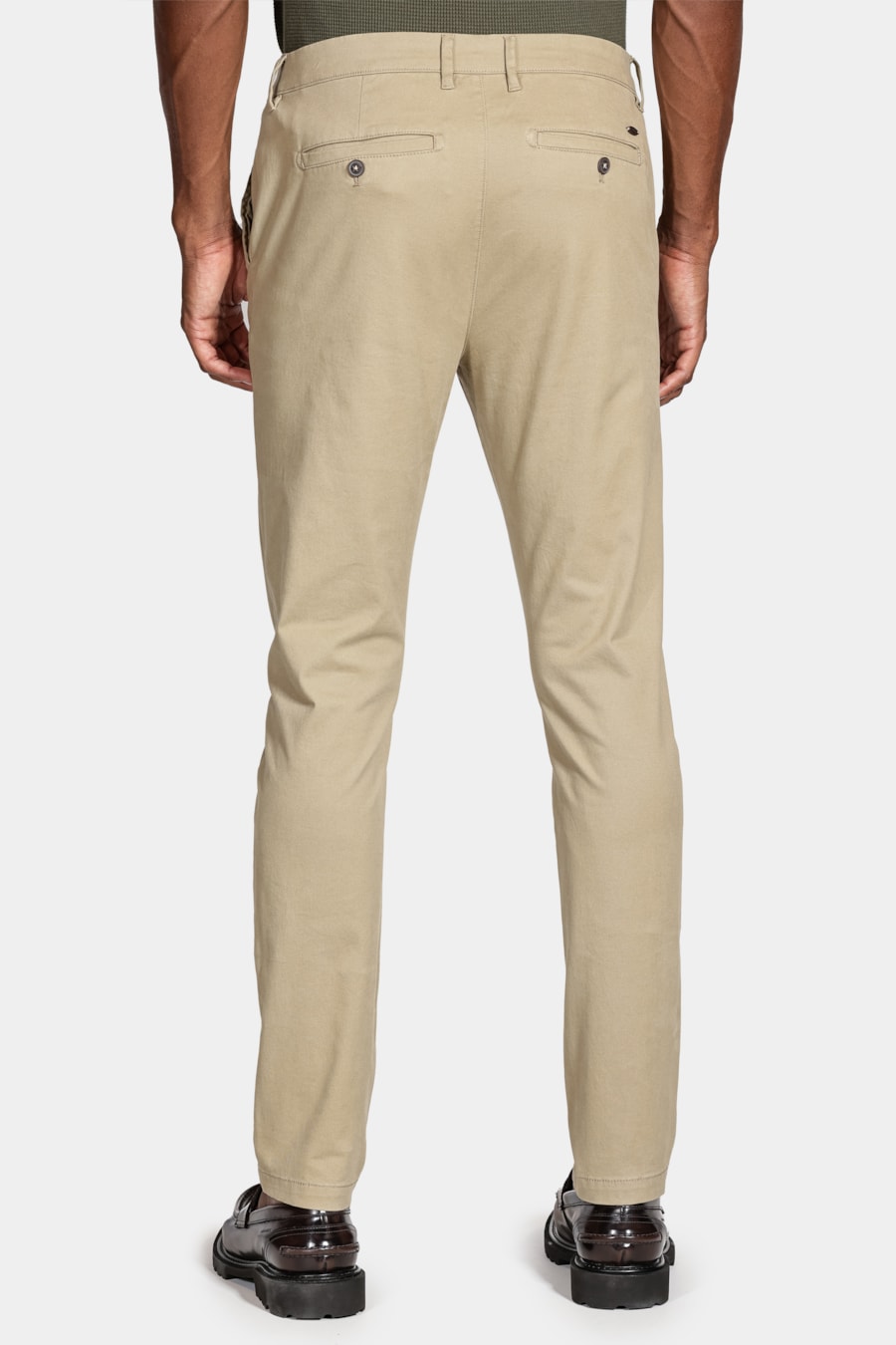 Calça Chino Clássica Cáqui — foto 5 de 6