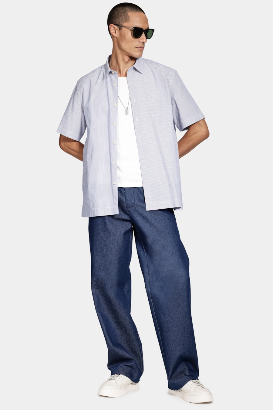 Calça Chino Clássica No Wash Azul Escuro — foto 6 de 7