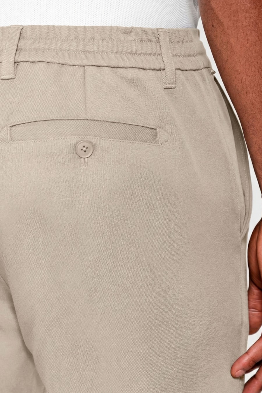 Calça Chino Clássica Slim Travel Areia — foto 4 de 6