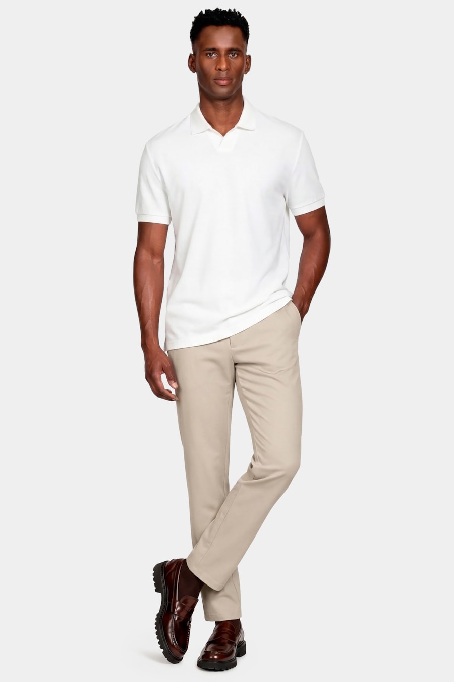 Calça Chino Clássica Slim Travel Areia — foto 2 de 6