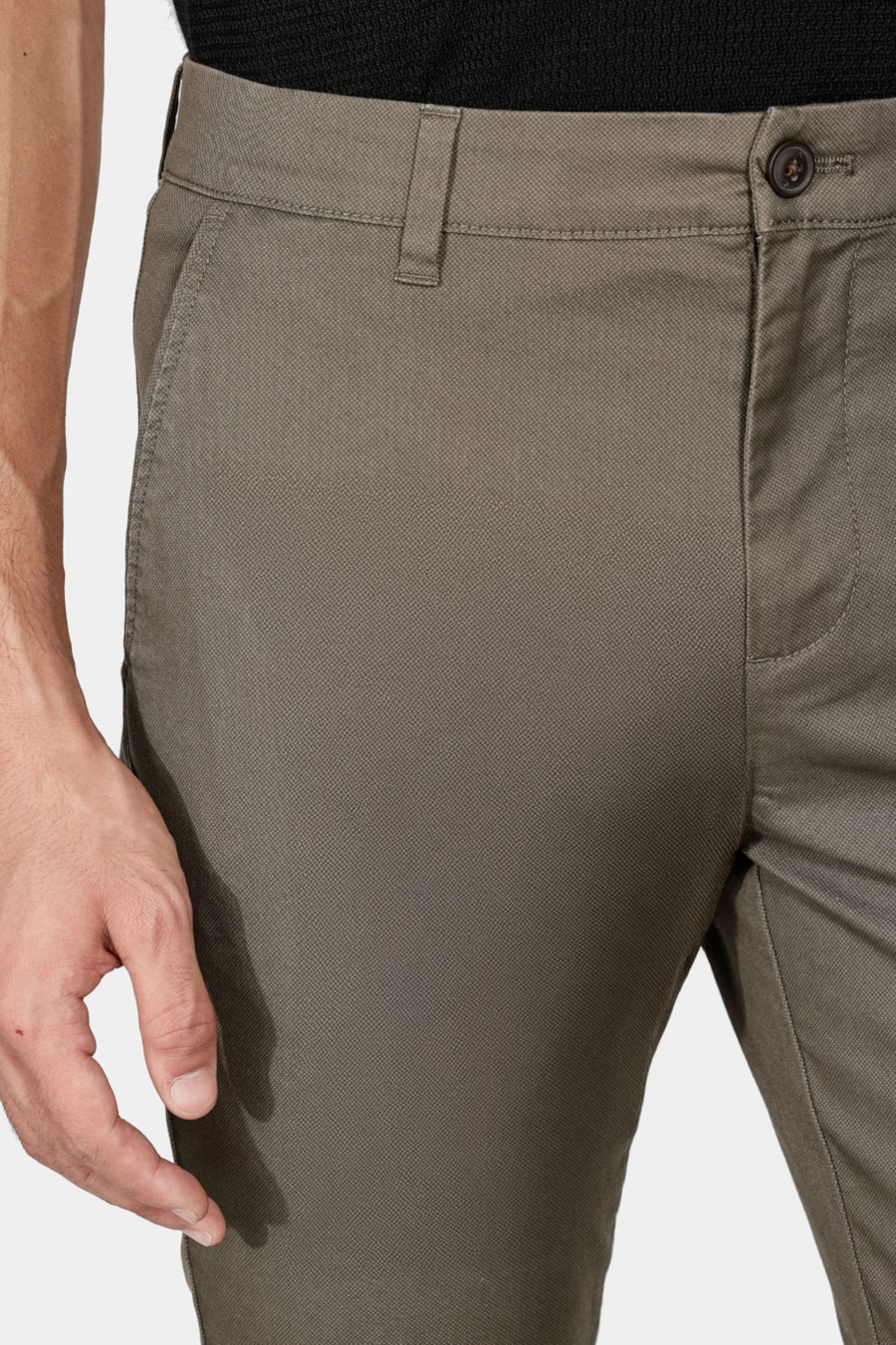 Calça Chino Clássica Verde Militar — foto 3 de 6
