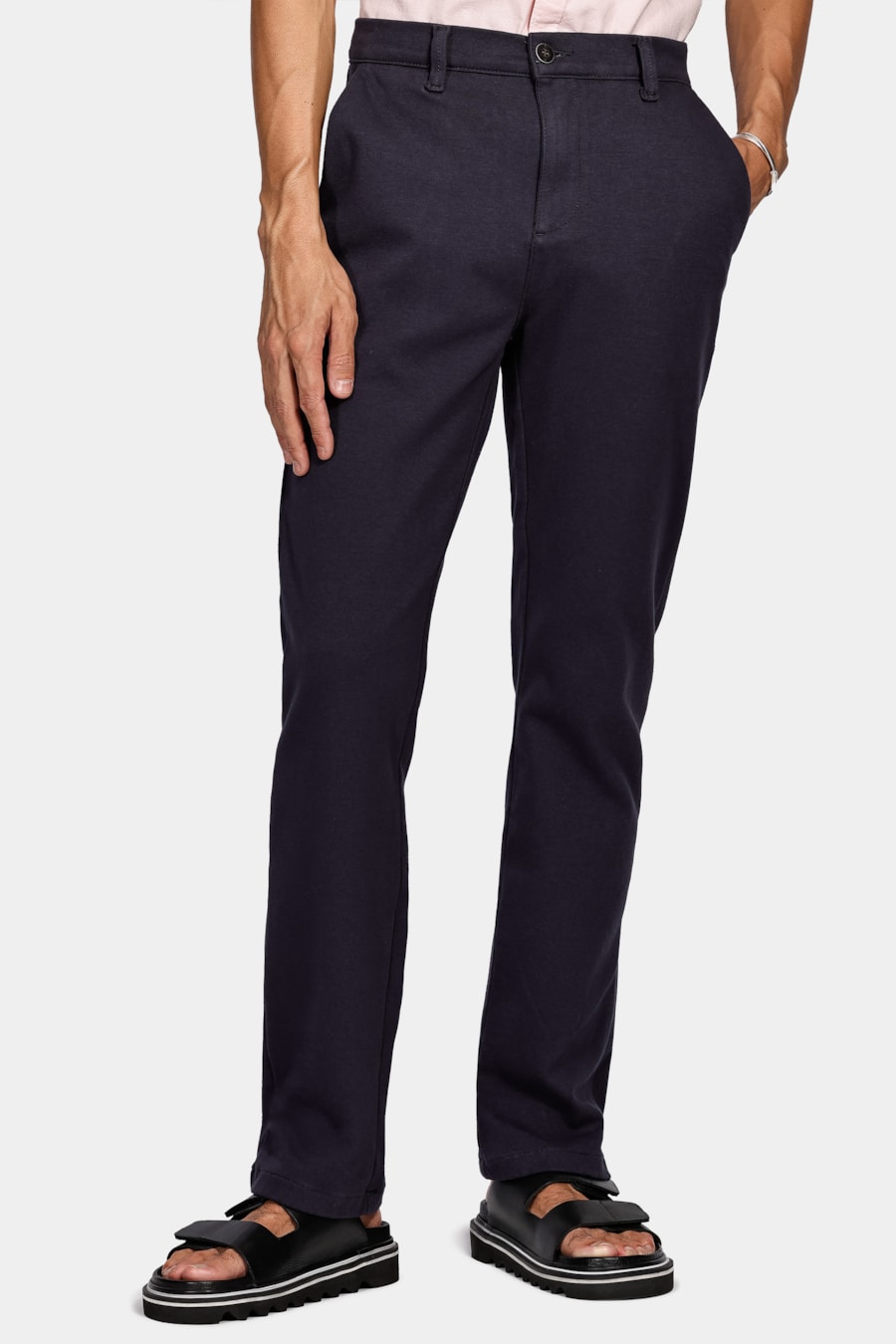 Calça Chino Color Regular Comfort Chumbo — foto 1 de 5