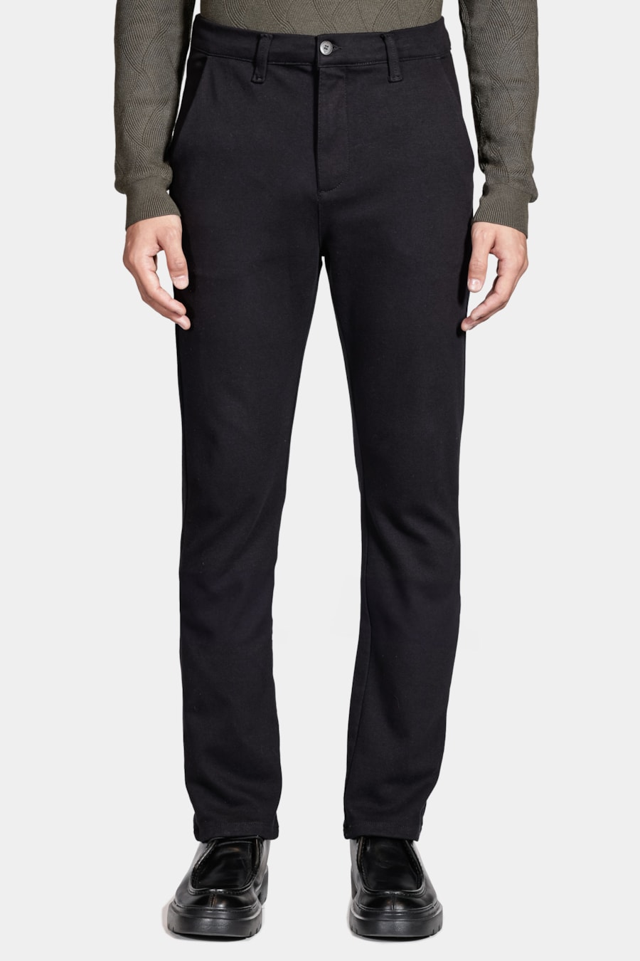 Calça Chino Color Regular Comfort Preto — foto 1 de 6