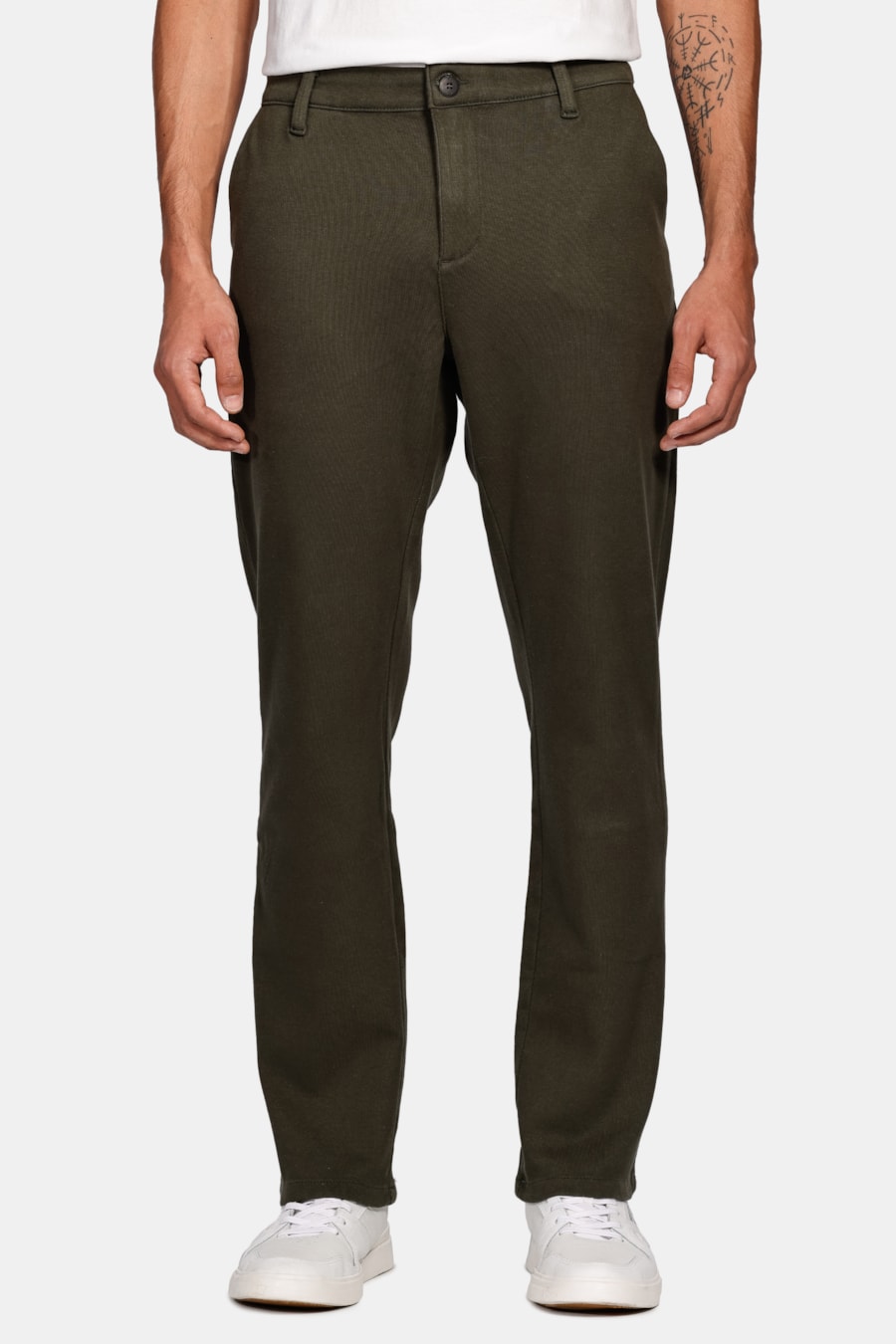 Calça Chino Color Regular Comfort Verde Militar — foto 1 de 5
