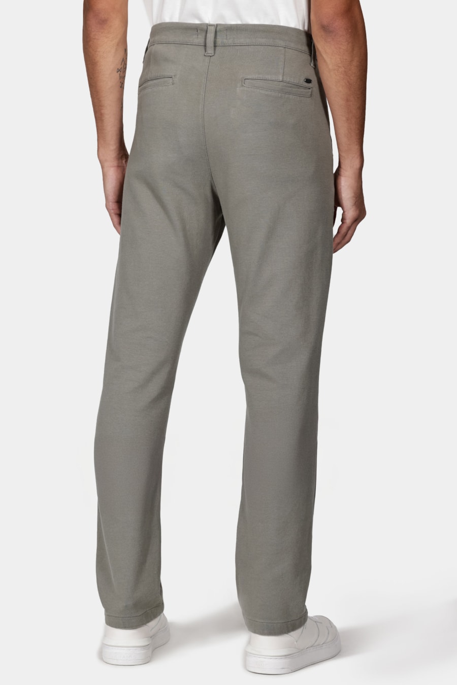 Calça Chino Color Regular Comfort Verde Oliva — foto 5 de 6