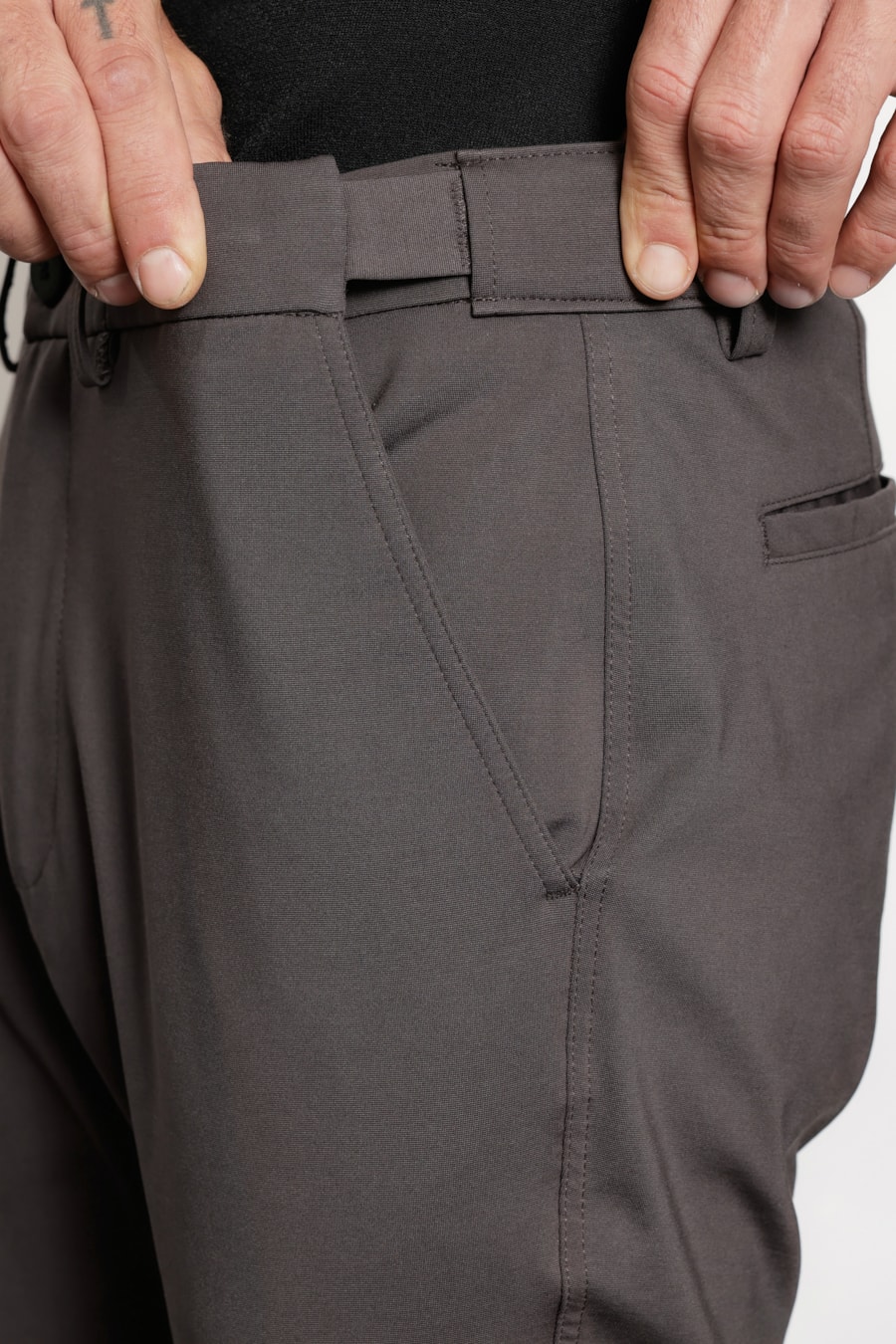 Calça Chino de Malha Moovex Black — foto 3 de 6