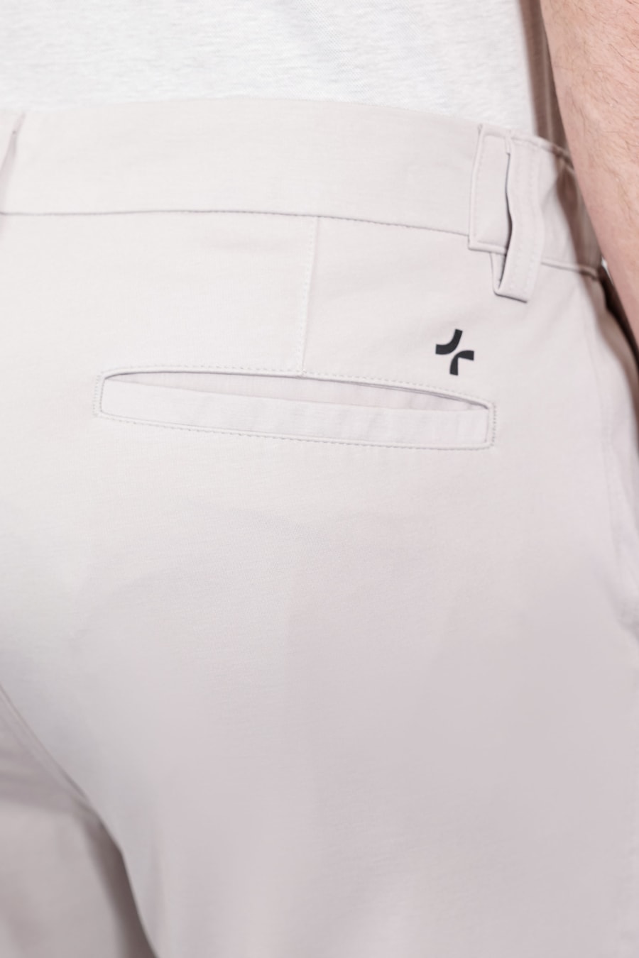 Calça Chino de Malha Moovex Cinza Claro — foto 4 de 6