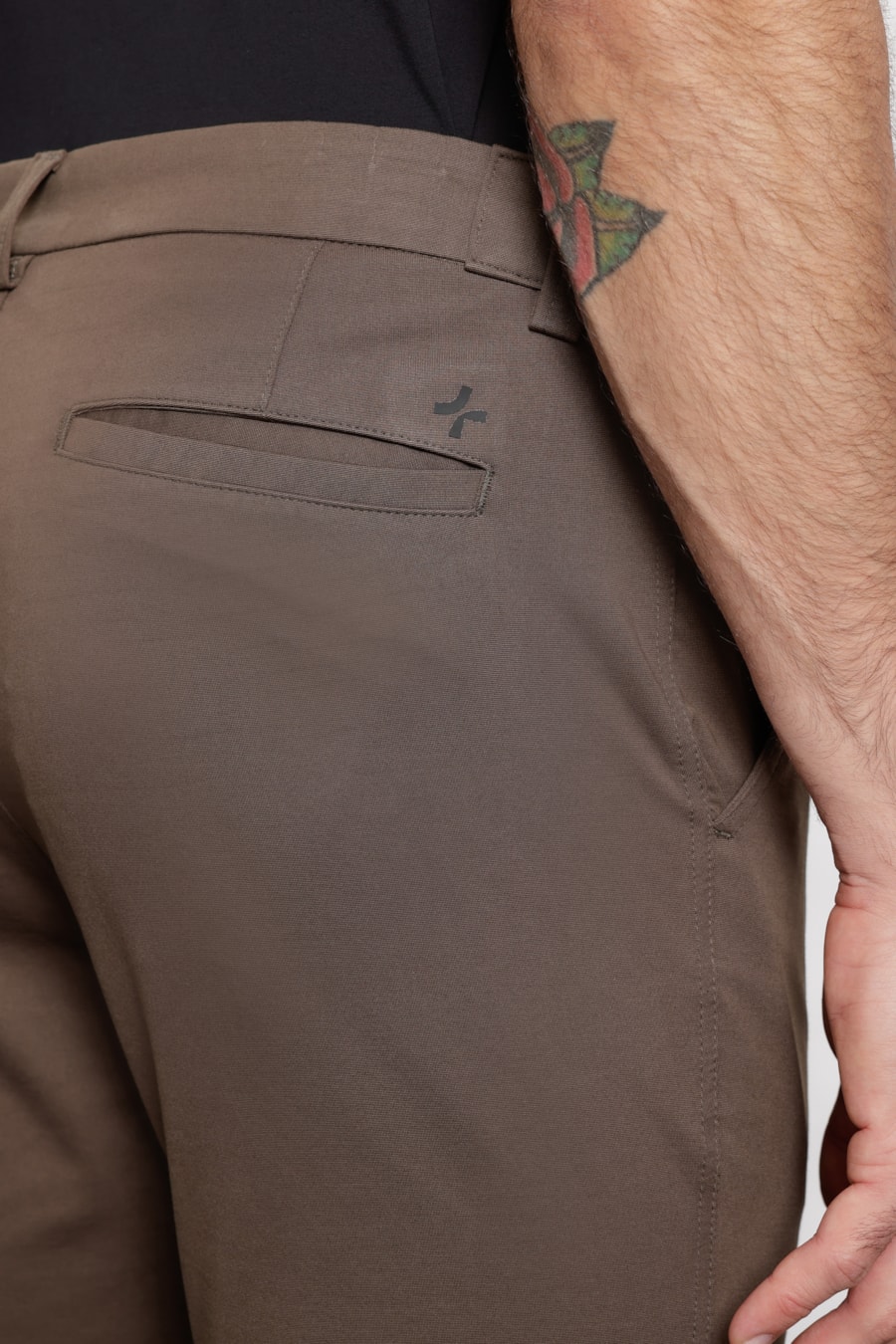 Calça Chino de Malha Moovex Verde Militar — foto 4 de 6