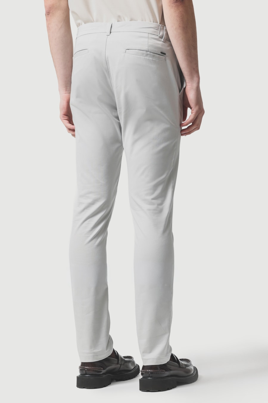Calça Chino Estilo Moovex Cinza Claro — foto 5 de 6
