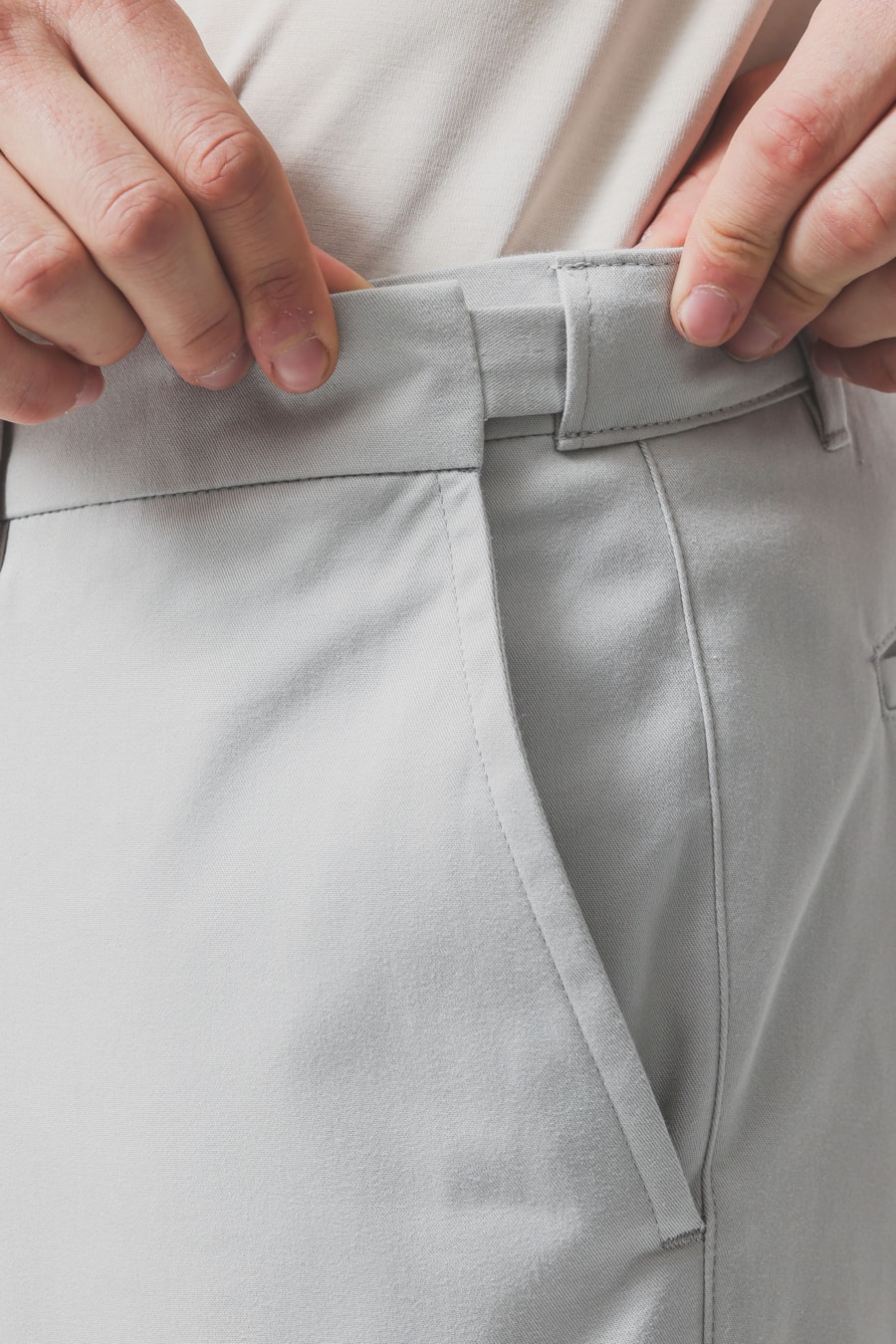 Calça Chino Estilo Moovex Cinza Claro — foto 3 de 6