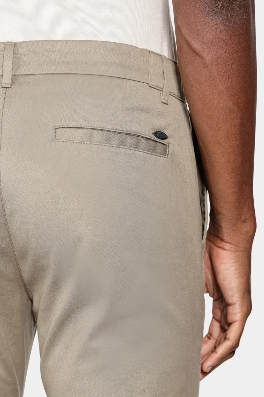 Calça Chino Estilo Moovex Fendi — foto 4 de 6