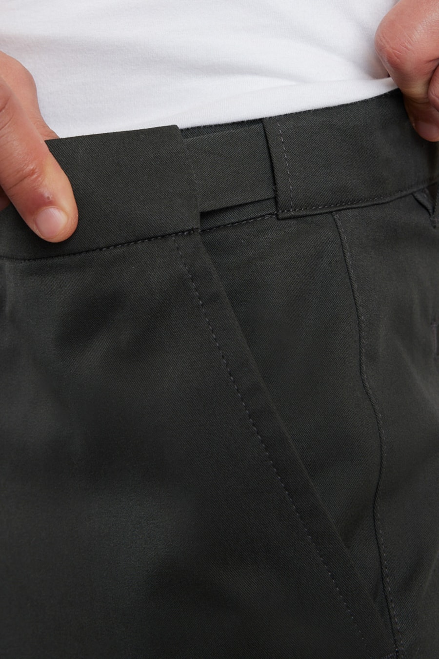 Calça Chino Estilo Moovex Verde Escuro — foto 4 de 6