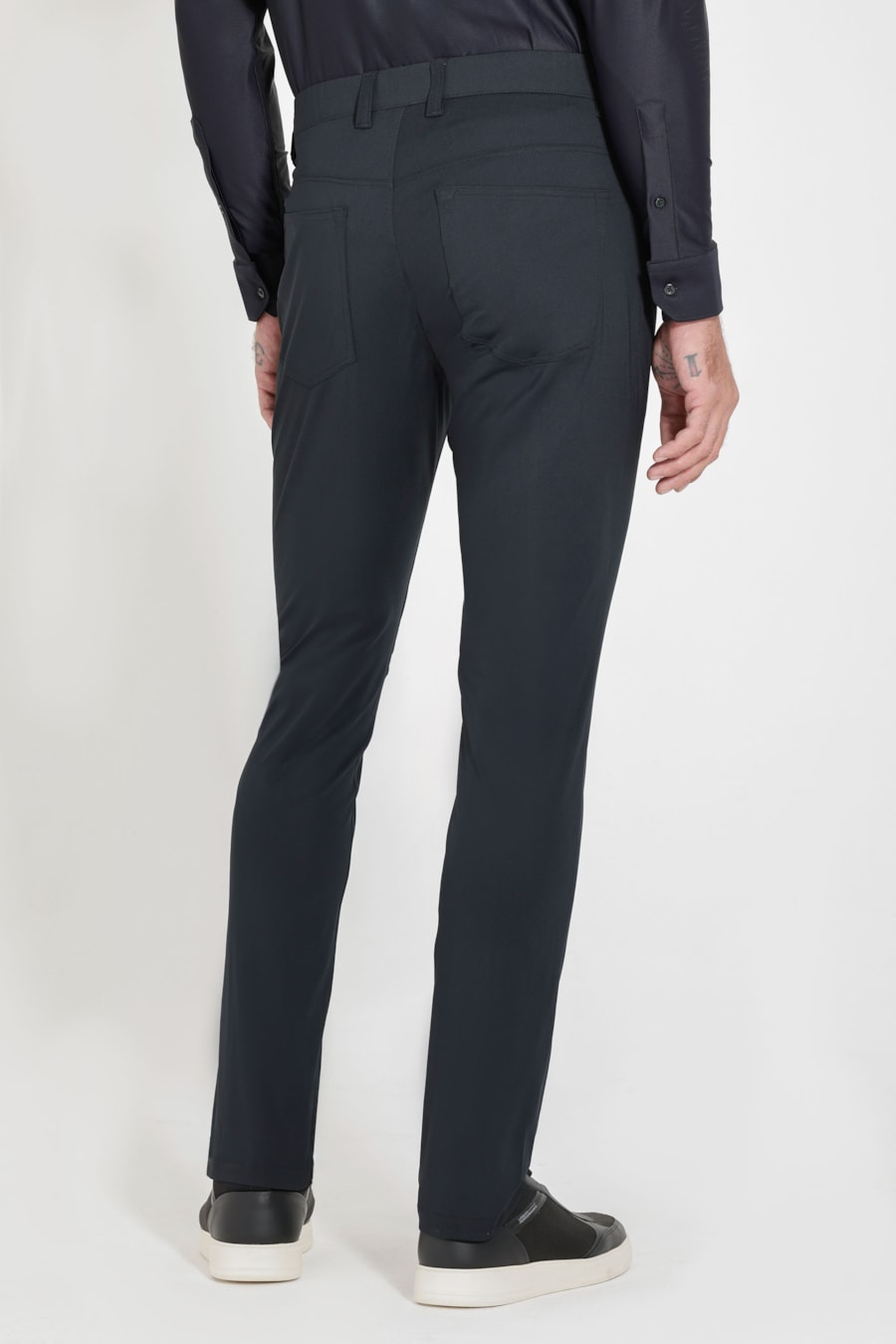 Calça Chino Malha Everyday Preto — foto 4 de 6