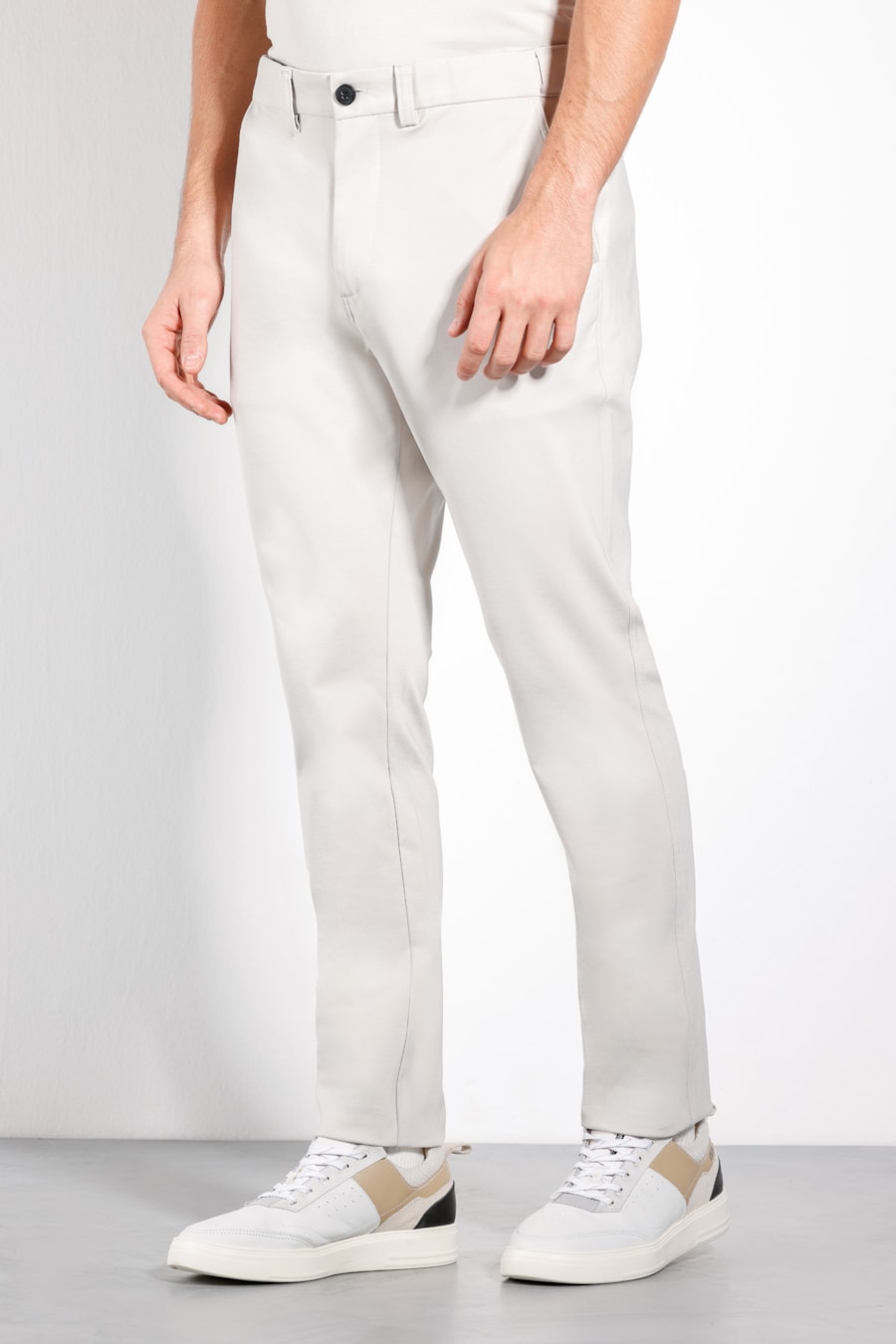Calça Chino Malha Moovex Gelo — foto 1 de 4