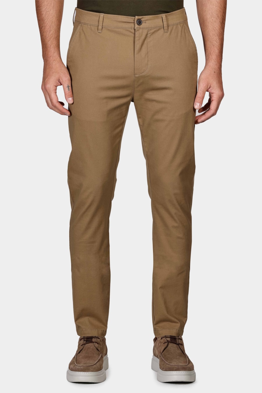 Calça Chino Sarja Cáqui — foto 1 de 5