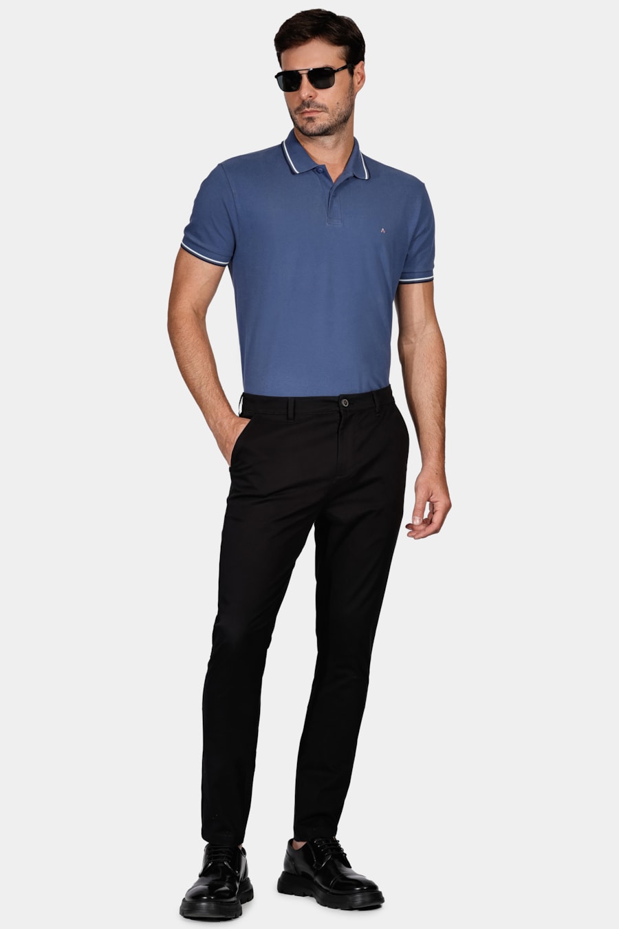 Calça Chino Sarja Preto — foto 2 de 5