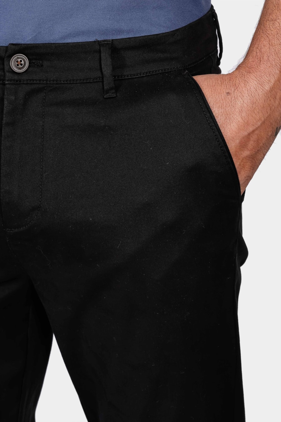Calça Chino Sarja Preto — foto 3 de 5