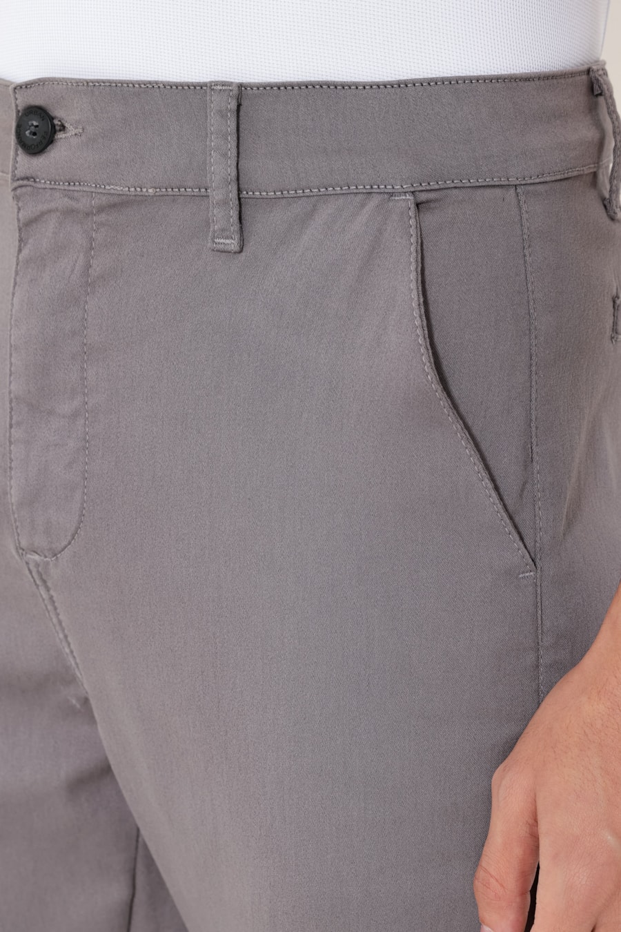 Calça Chino Skinny Antiodor Cinza — foto 3 de 6