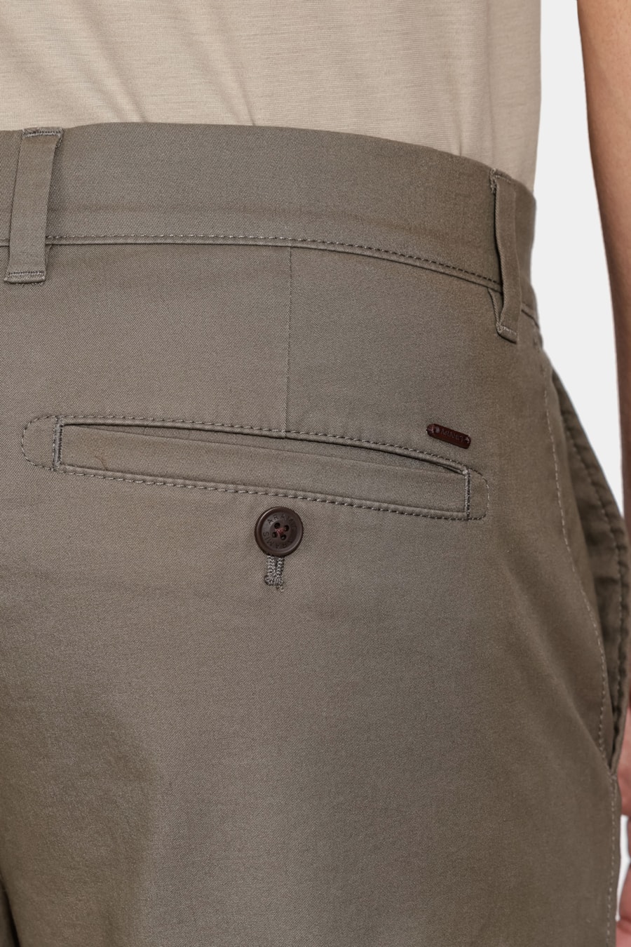 Calça Chino Skinny Clássica Sarja Verde Militar — foto 4 de 6
