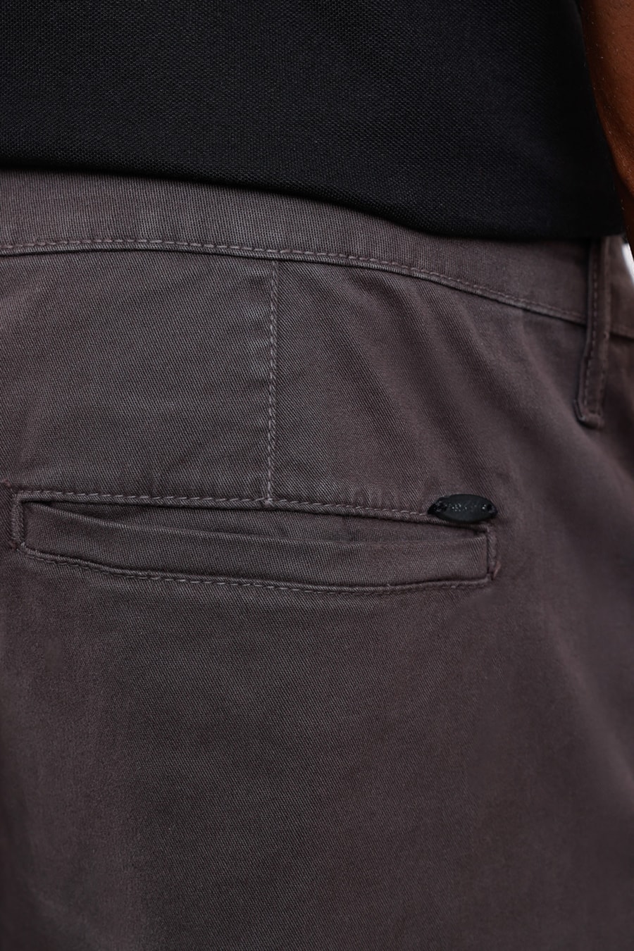 Calça Chino Skinny Sarjada Café — foto 1 de 3