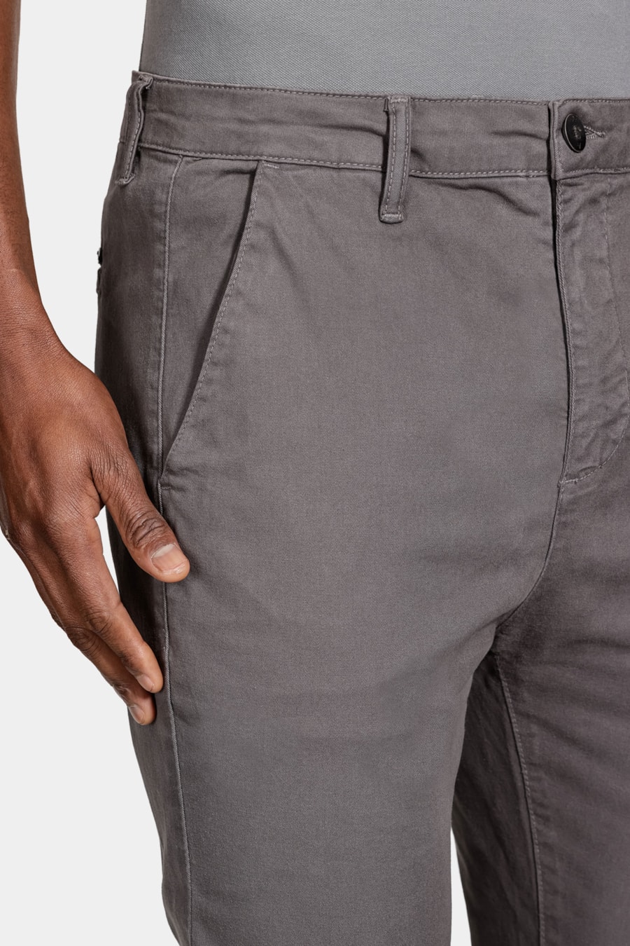 Calça Chino Skinny Sarjada Chumbo — foto 3 de 6