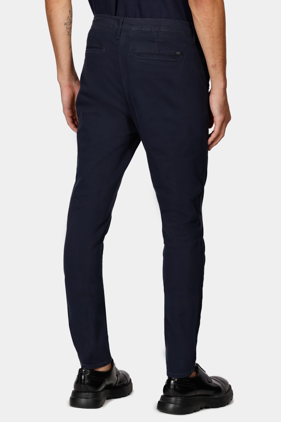 Calça Chino Skinny Sarjada Marinho — foto 5 de 6
