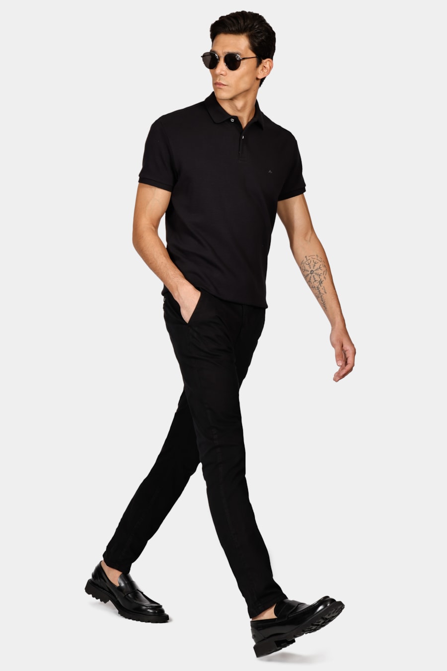 Calça Chino Skinny Sarjada Preto — foto 2 de 6