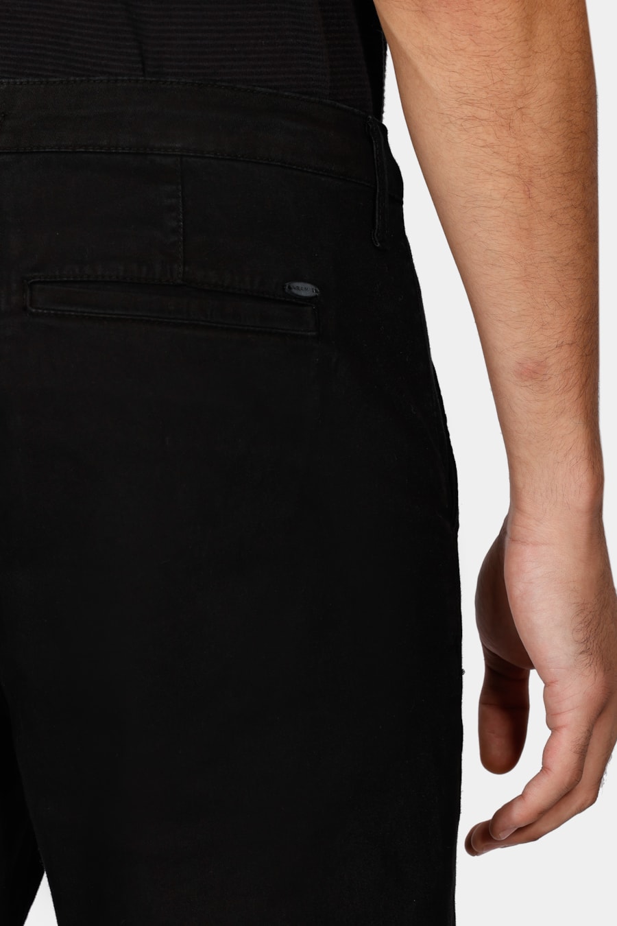 Calça Chino Skinny Sarjada Preto — foto 4 de 6