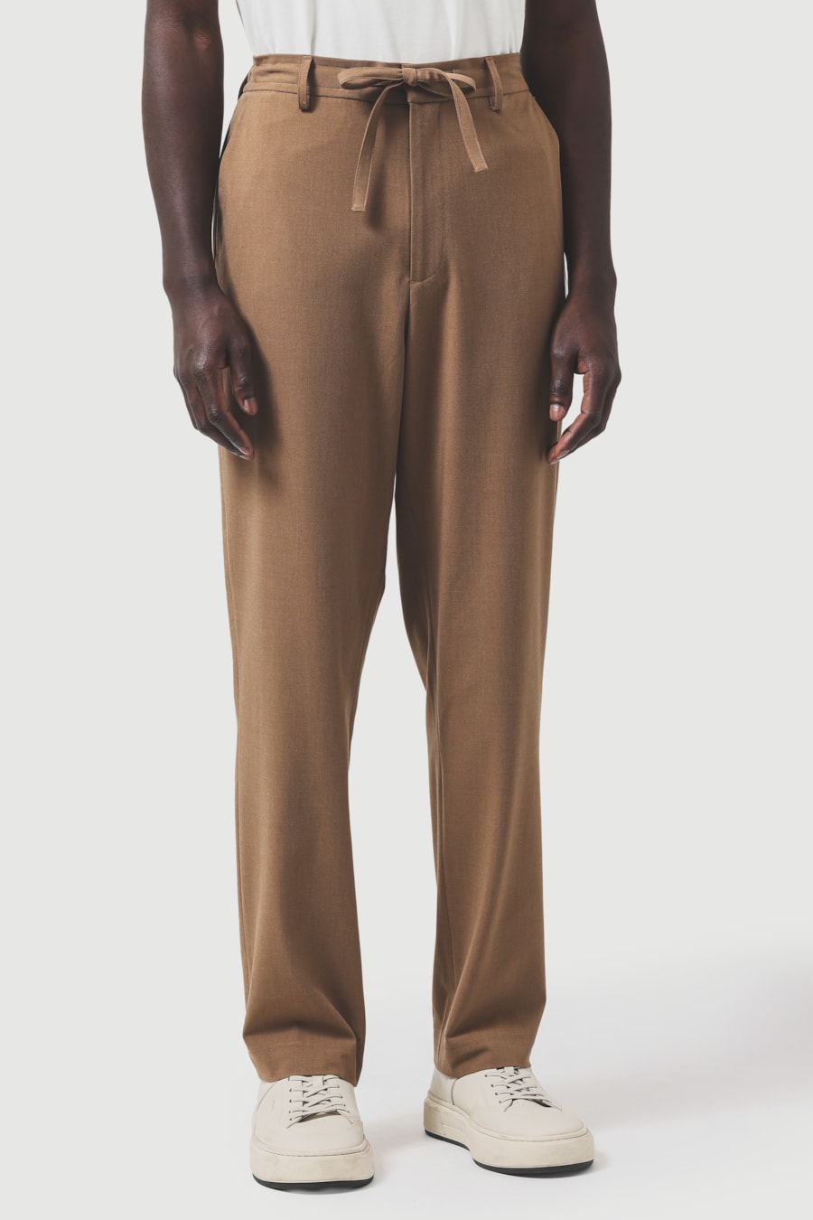 Calça Chino Slim Cardaço Alfaiatada Castanho — foto 1 de 6