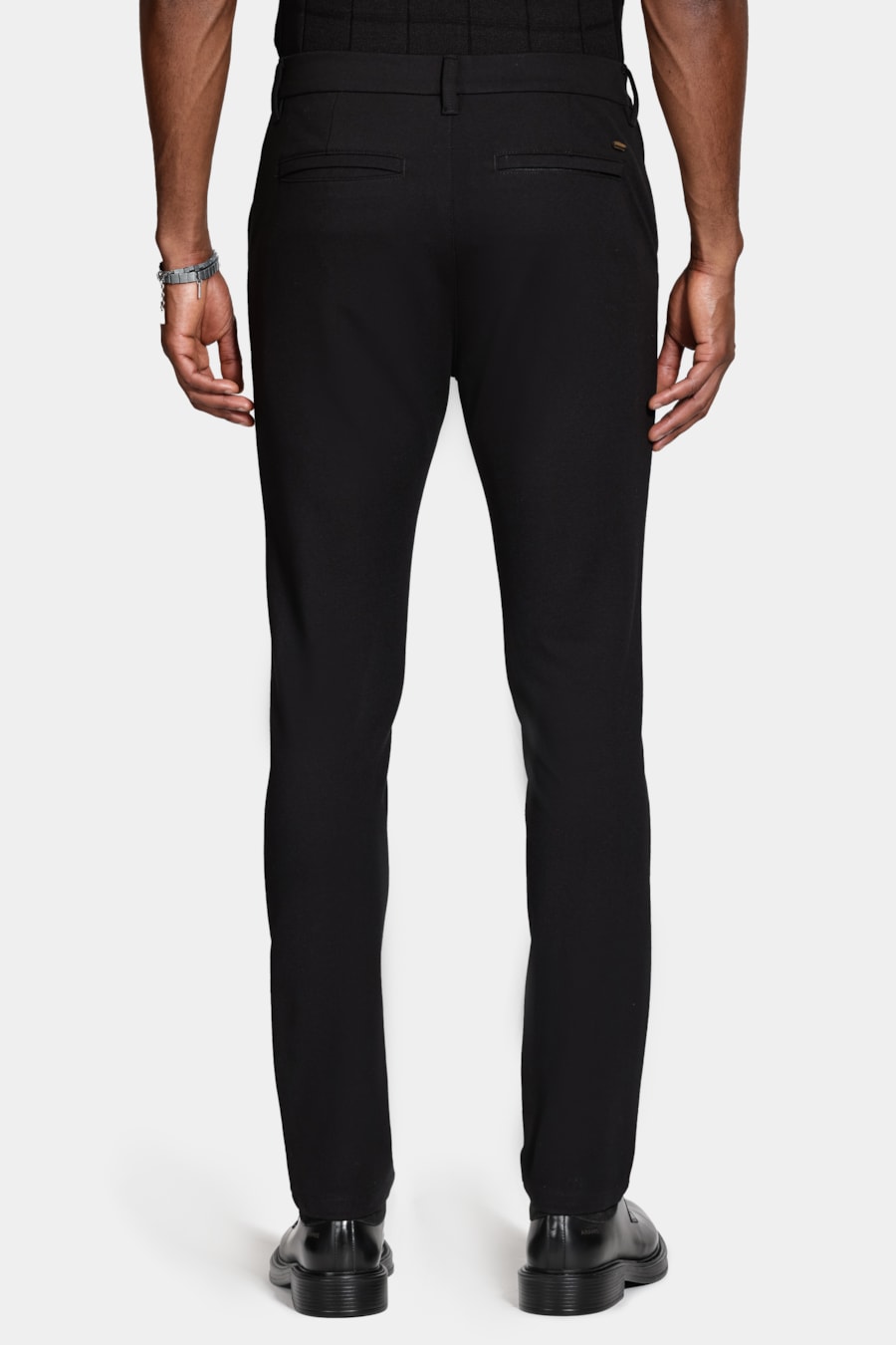 Calça Chino Slim Knit Conforto Preto — foto 5 de 6