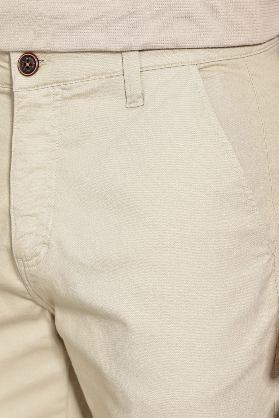 Calça Chino Slim Maquinetada Areia — foto 3 de 6