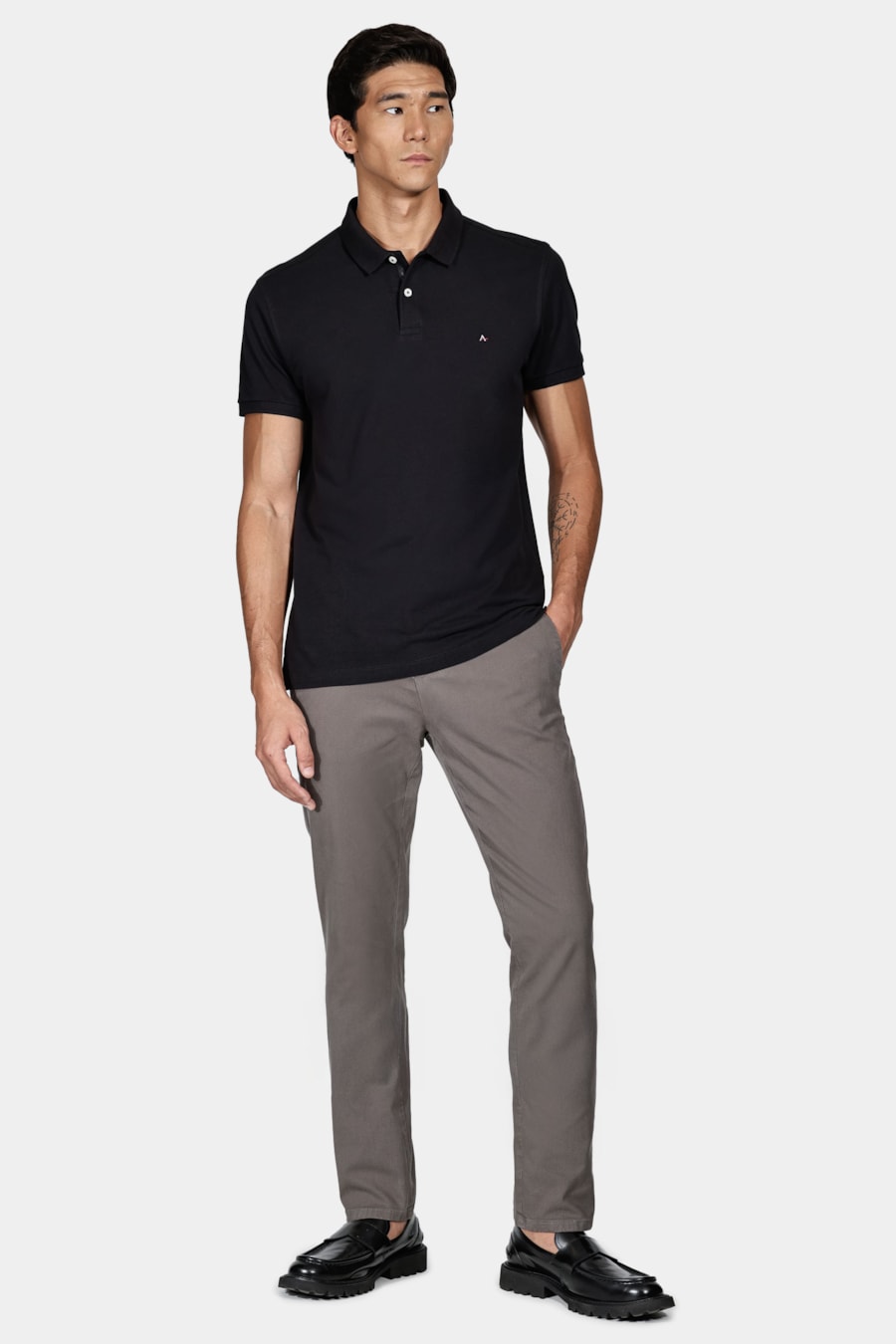 Calça Chino Slim Maquinetada Cinza — foto 2 de 5
