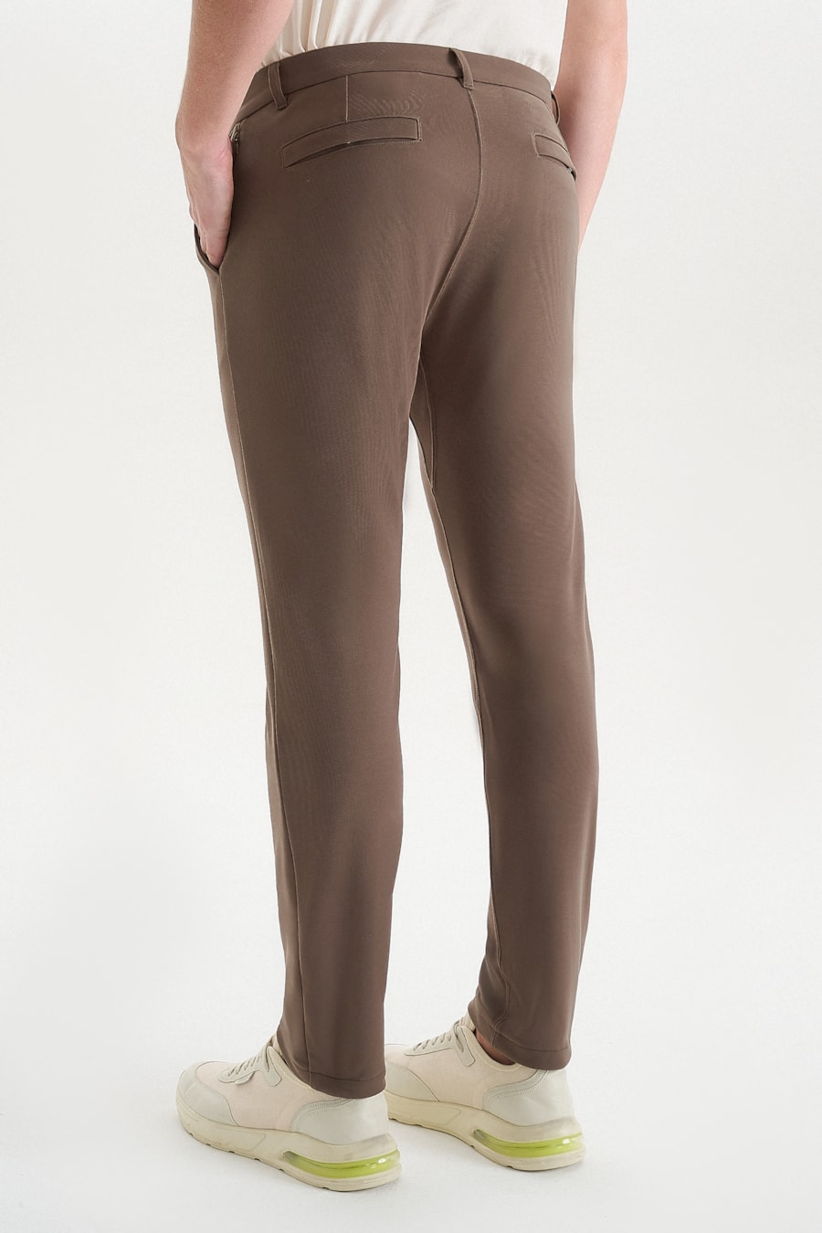 Calça Chino Tech Sanforized Knit Cáqui — foto 3 de 4
