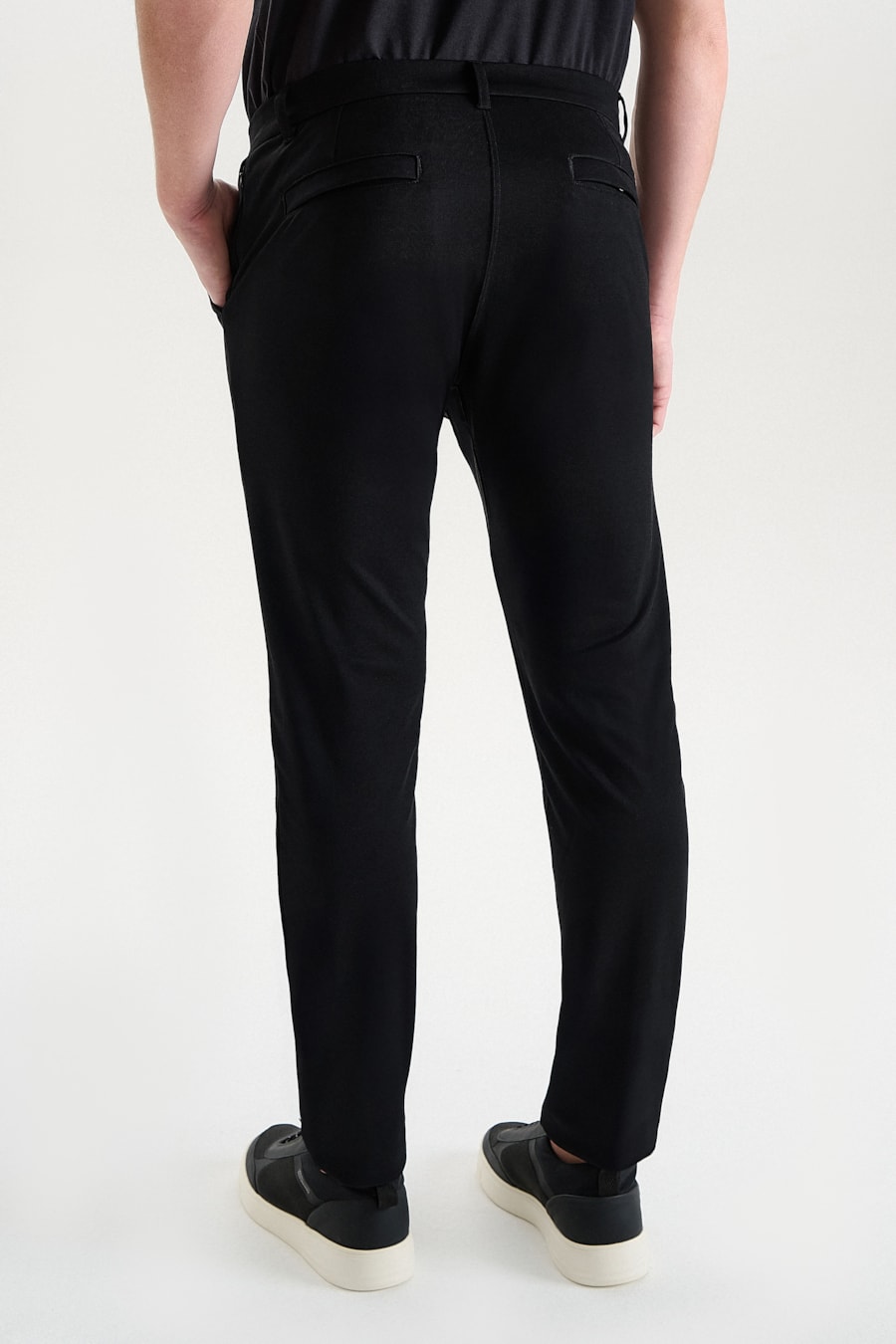 Calça Chino Tech Sanforized Knit Preto — foto 5 de 6