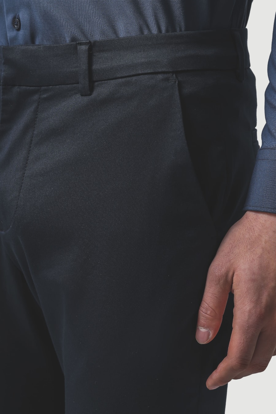 Calça Chino Twill Shine Marinho — foto 3 de 6