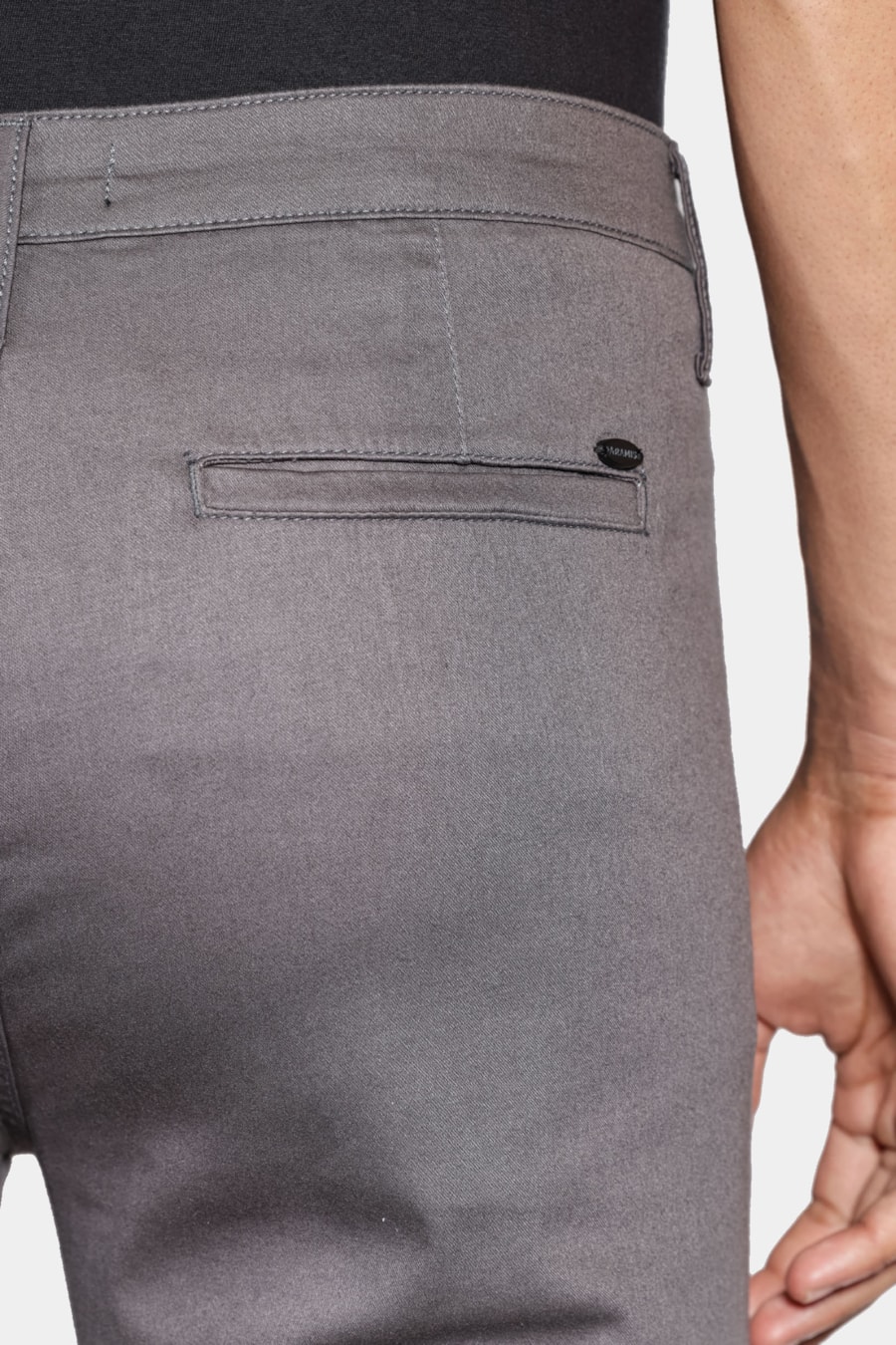 Calça Color Chino Chumbo — foto 4 de 6
